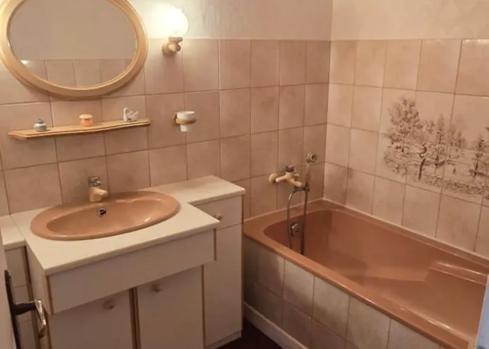 Douce Quietude 13 Route Des Evelines Barbey-Seroux